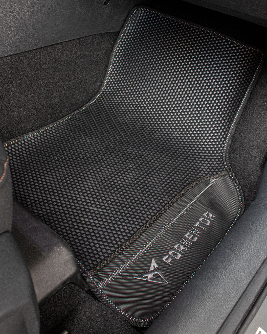 Juego de tapetes Runner Plus Cupra Formentor